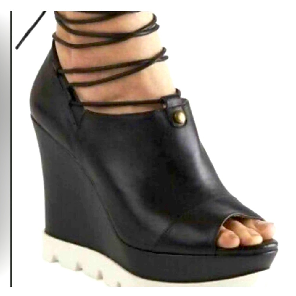 ROCHESSA roll on platform  black peep toe Wedge heel